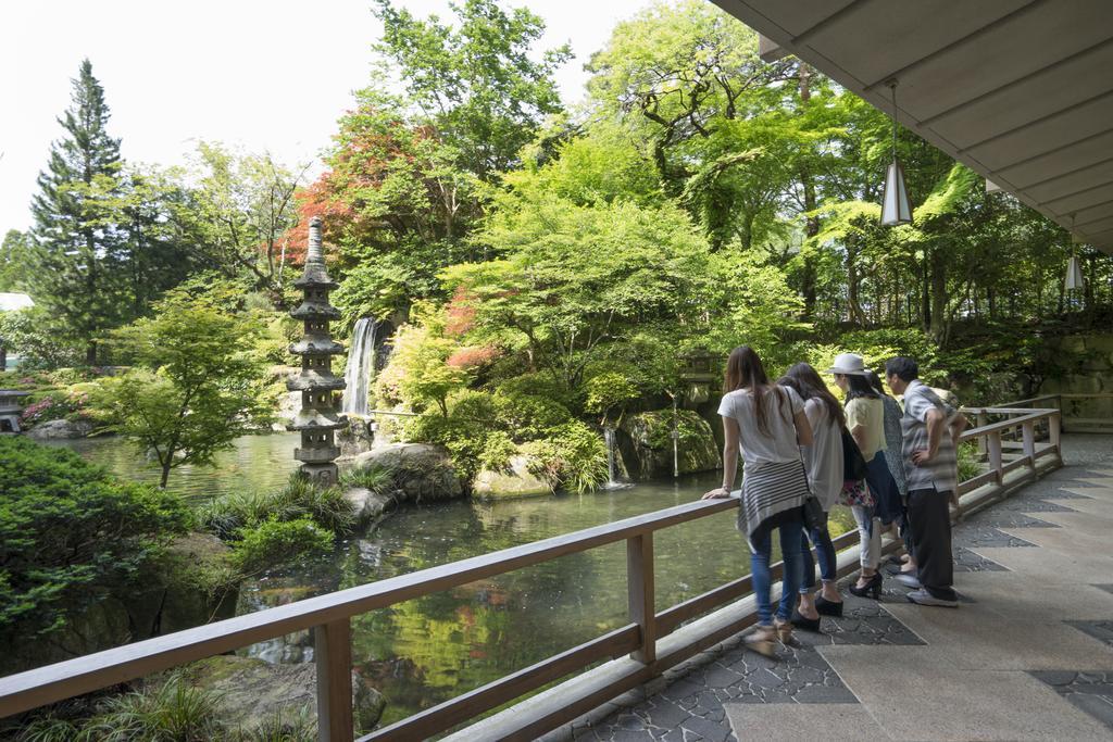Suimeikan Gero Buitenkant foto The Japanese garden