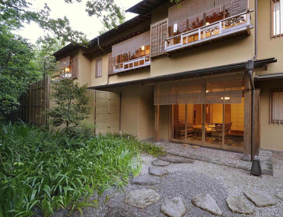 Suimeikan Gero Buitenkant foto A traditional ryokan in Kyoto