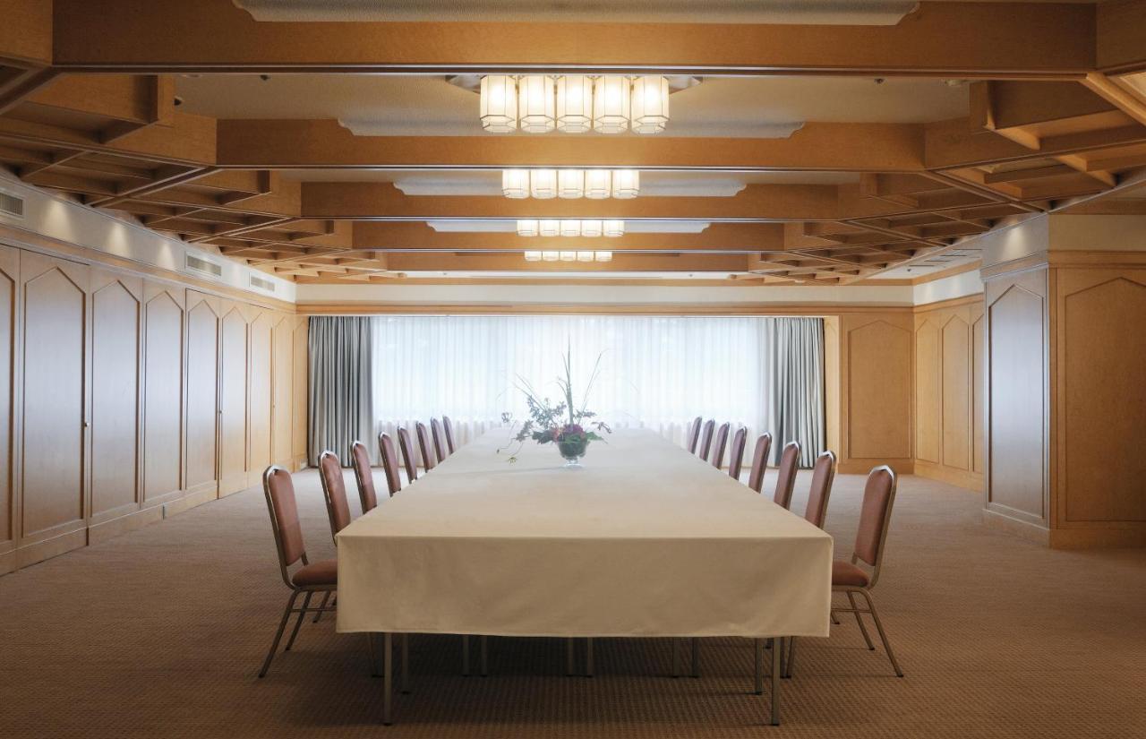 Suimeikan Gero Buitenkant foto The boardroom of the Prime Minister